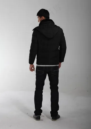 2012冬季羽绒服 模特图片