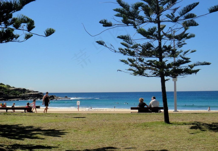 假日休闲玛儒巴图片