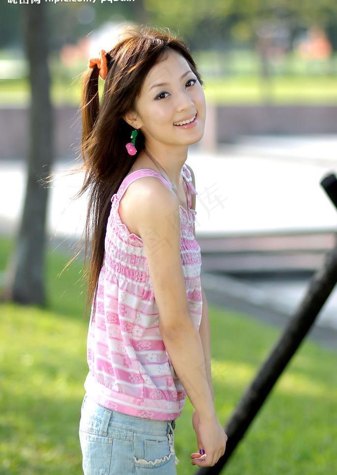 *网络人气美女果子MM粉红条纹吊...
