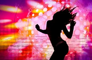 动感光线舞蹈女孩图片