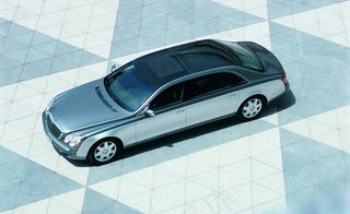 奢华迈巴赫图片