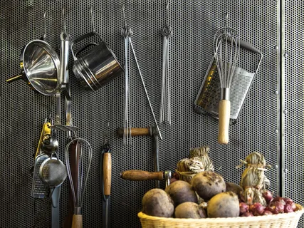 厨房餐具和食材