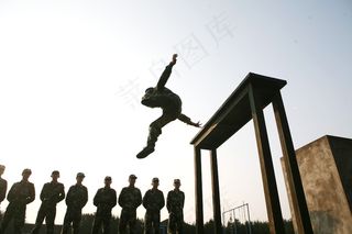 武警 部队练习图片