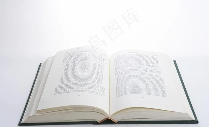 摊开的书图片