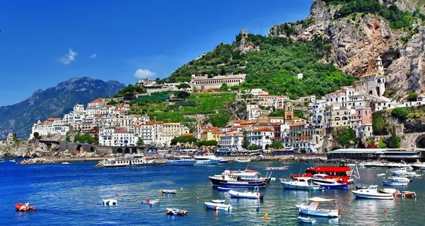 萨莱诺 城市图片 萨莱诺 城市图片