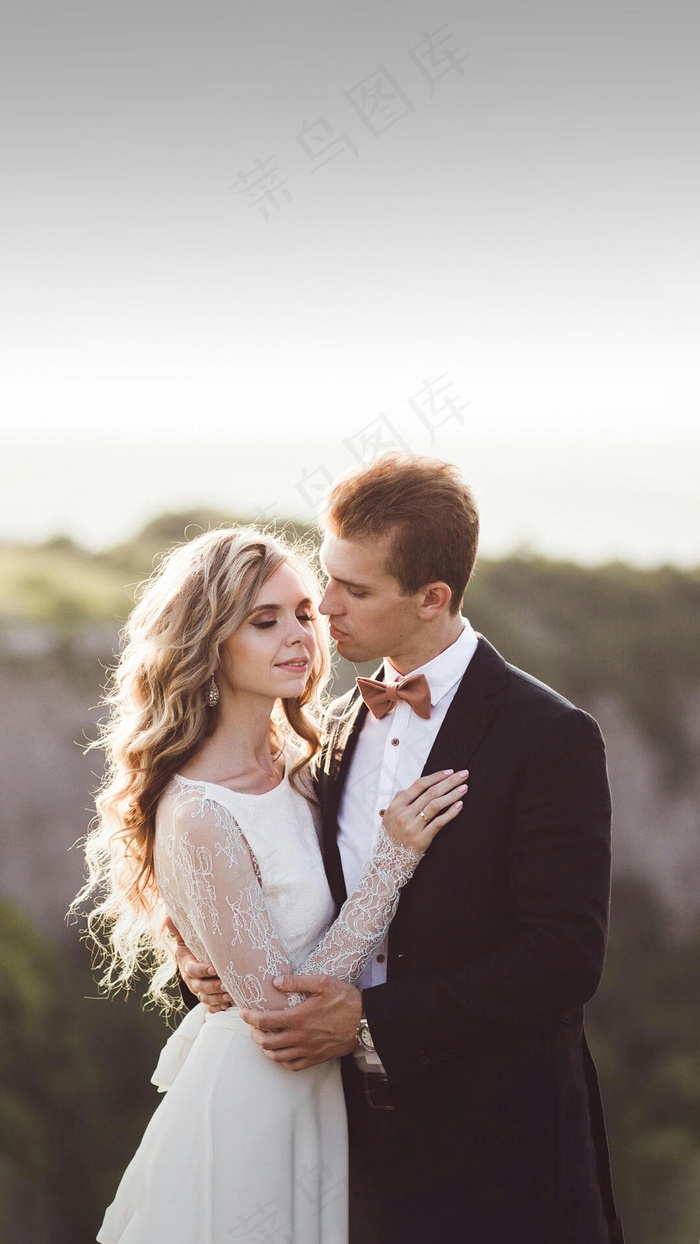 外国的一对情侣高清摄影图片