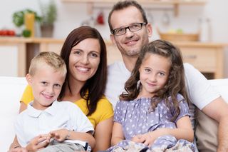 快乐家庭开心幸福温馨一家人亲情父母孩子亲子素材超大超高清图片