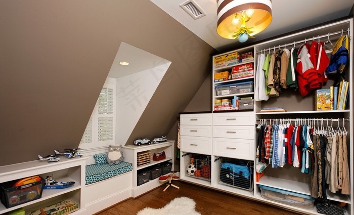 衣帽间衣柜效果图