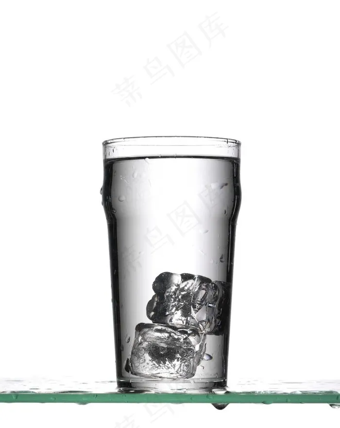 动感冰块水珠水滴图片