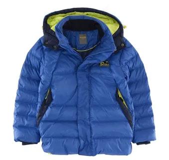 巴拉巴拉隆冬高级羽绒图片 巴拉巴拉隆冬高级羽绒图片