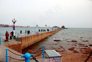 大海 海滩 栈桥图片