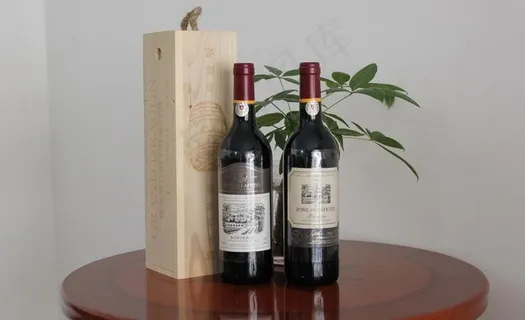 拉菲 红葡萄酒图片