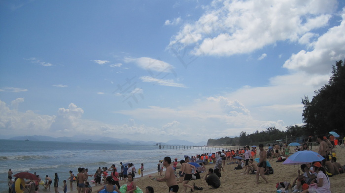 夏天的海滩图片