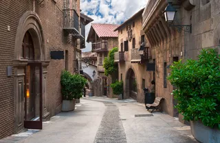 巴塞罗那道路风景图片