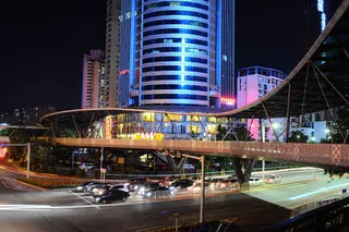 深圳建筑夜景图片