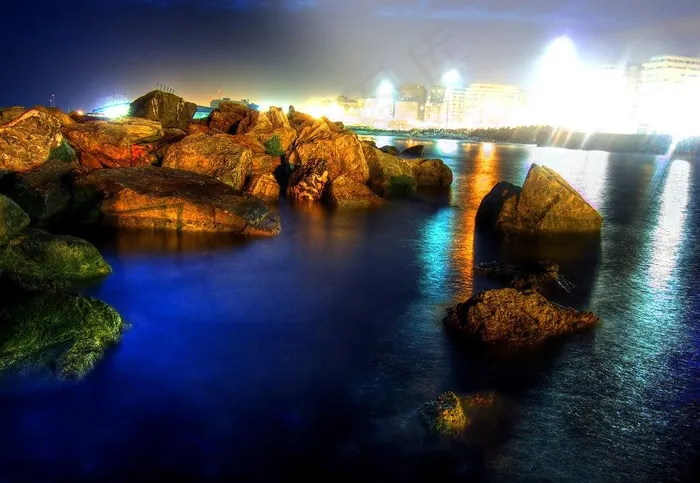 海岸岩石图片