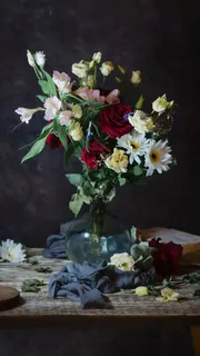 暗色调背景花艺高清摄影图片