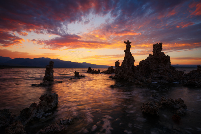 美丽海岸黄昏美景