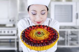 厨师装扮的大人小孩烹饪美食健康家庭情侣亲子素材