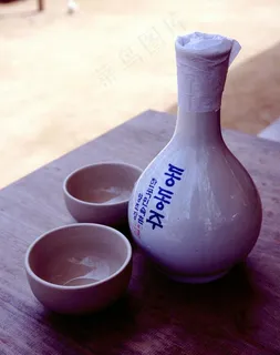韩国传统酒壶图片