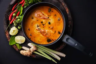 新鲜蔬菜与海鲜汤