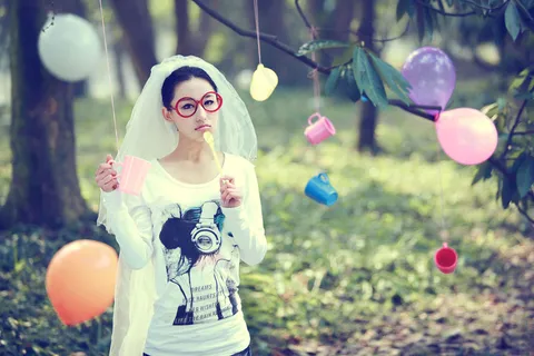 2012最新外景摄影婚纱样片精选集...