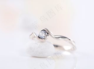 淘宝纯银饰品场景图片