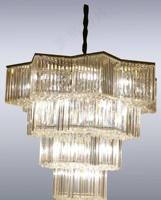 吊灯 欧式 华丽图片