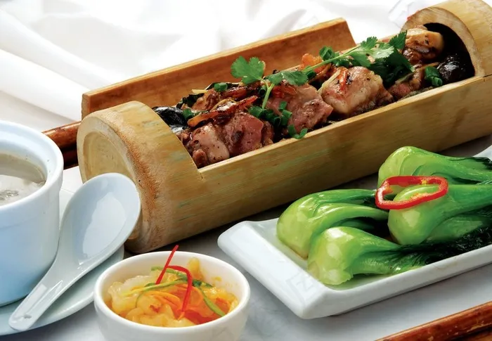 竹筒饭图片