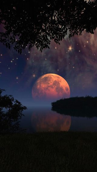 湖面上的月亮高清摄影图片