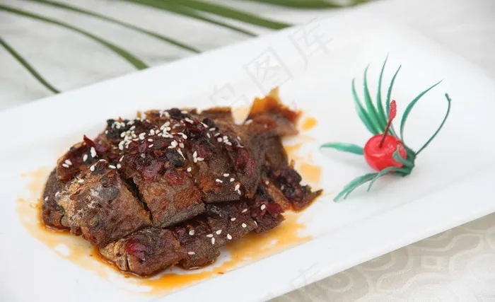 豆鼓鲳鱼图片