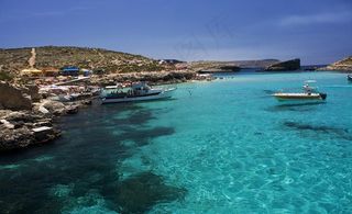 蔚蓝地中海图片