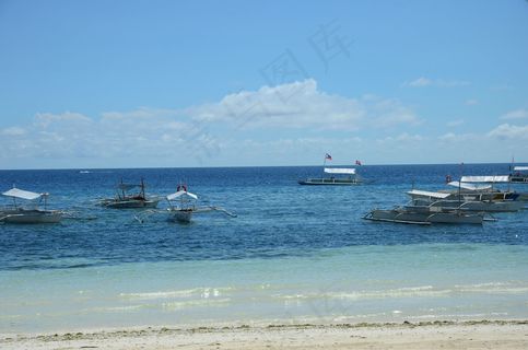 海边螃蟹船图片