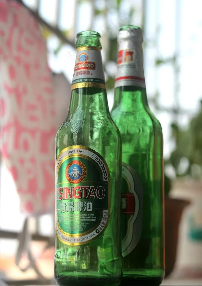 啤酒瓶图片
