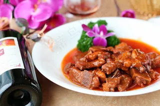 红酒焗牛仔骨图片