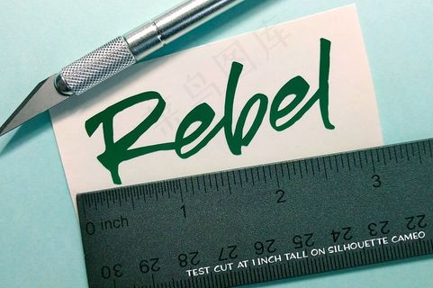 个性手写英文字母签名艺术字体设计