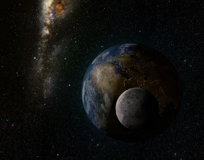 宇宙中的地球和月球图片 宇宙中的地球和月球图片