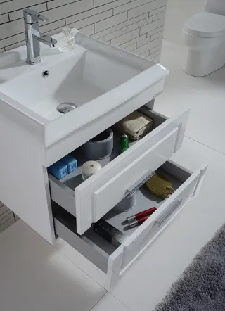 浴室柜镜子细节