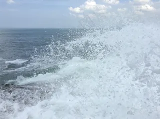 巴厘岛浪花图片