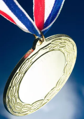 带彩带的金镶玉奖牌图片