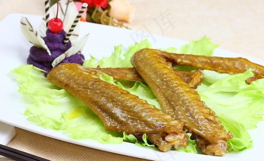 潮式卤鹅翅图片