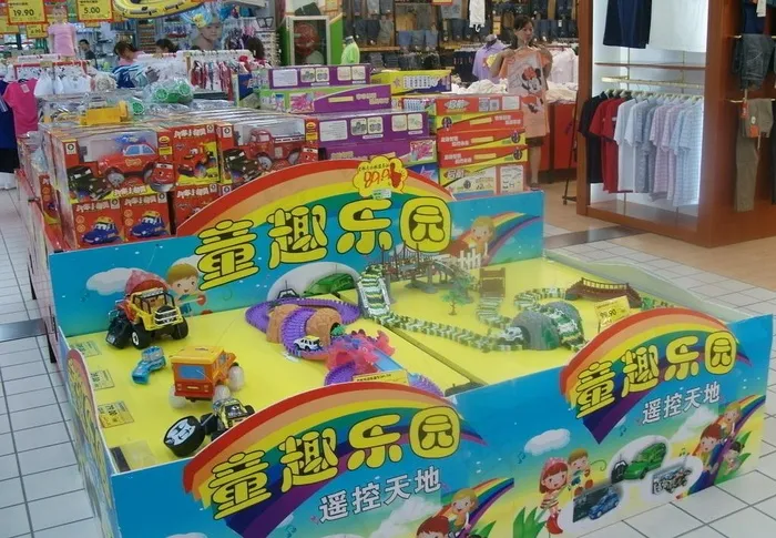 儿童赛车促销堆图片cdr矢量模版下载