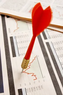 红色飞镖图片素材