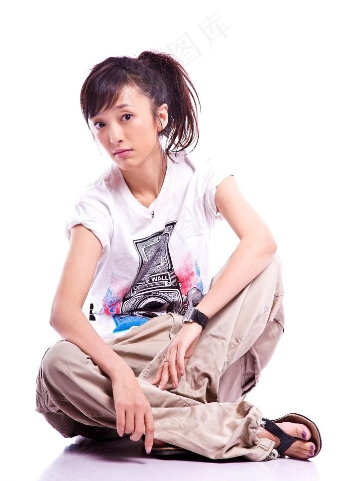涂彦妮图片