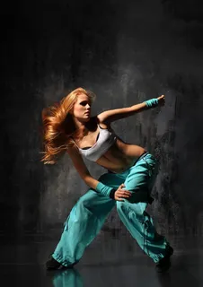 优美的舞姿图片