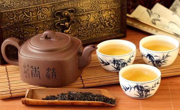 茶壶茶水茶叶图片