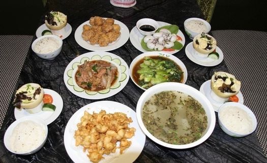 四人海鲜套餐图片