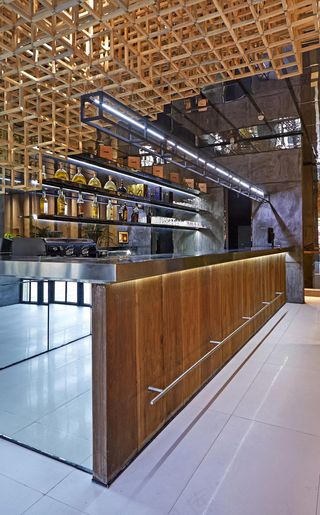 张国栋设计--e9音乐餐吧