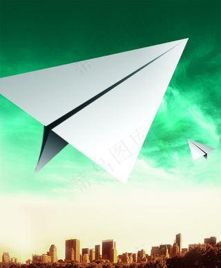 纸飞机天空城市楼体