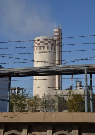 锦西石化工业烟囱